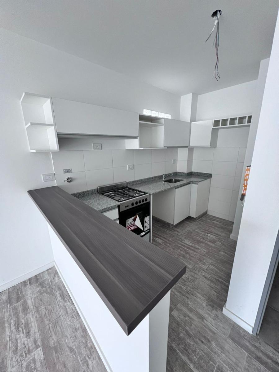 DEPARTAMENTO VENTA FLORES A ESTRENAR CON BALCON — foto 6