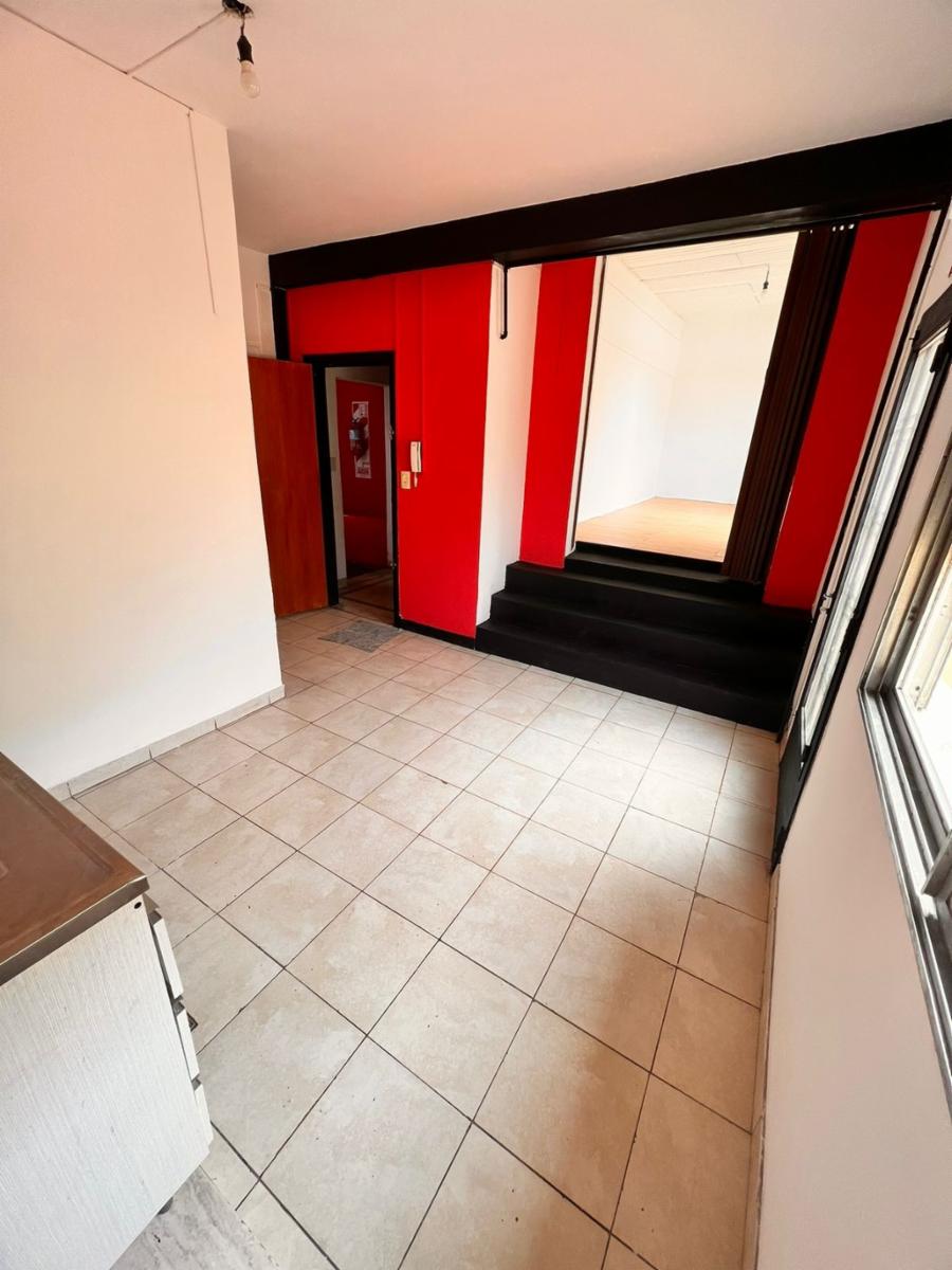 ALQUILER DEPARTAMENTO 2 AMBIENTES PRIMER PISO CON PATIO - RAMOS MEJIA - 10