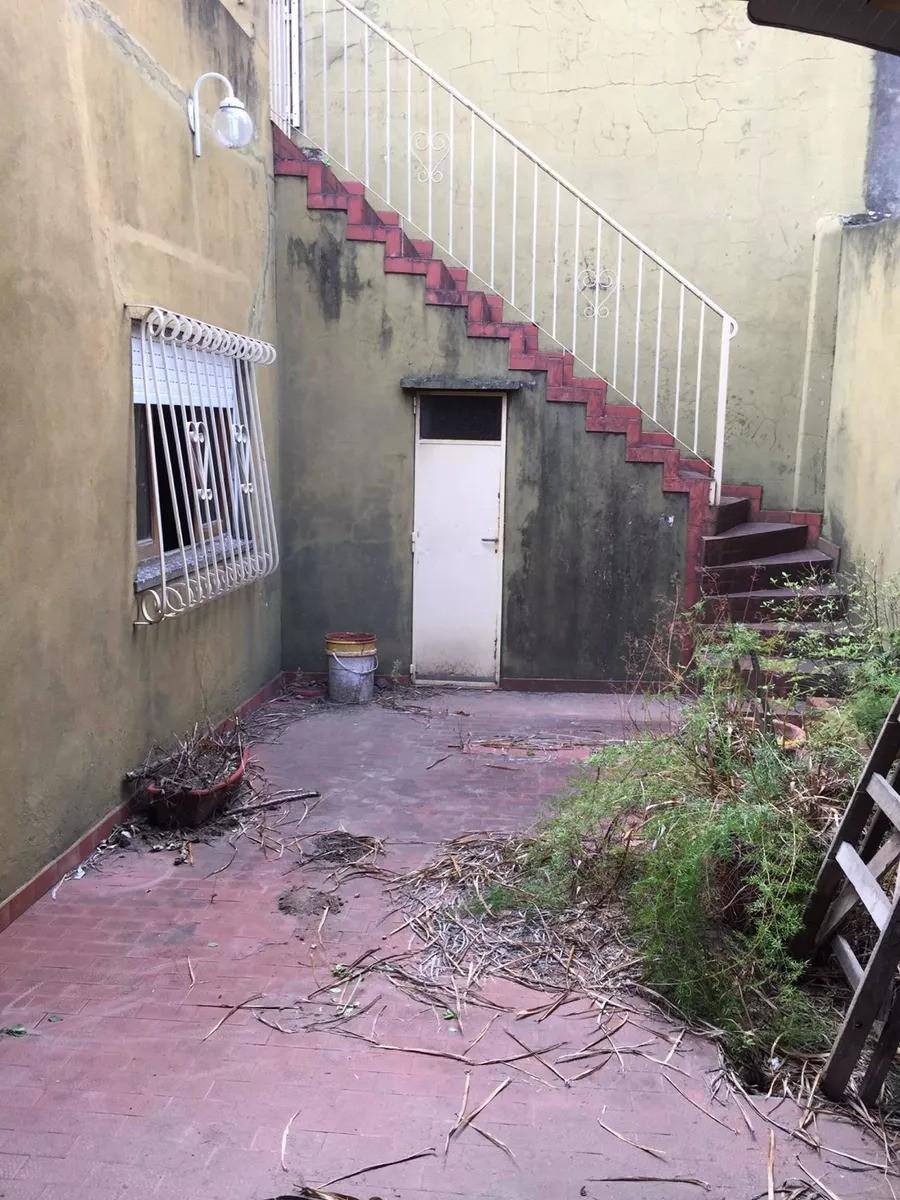 CASA 3 AMBIENTES A REFRACCIONAR SOBRE LOTE PROPIO - LOMAS DE MIRADOR — foto 10
