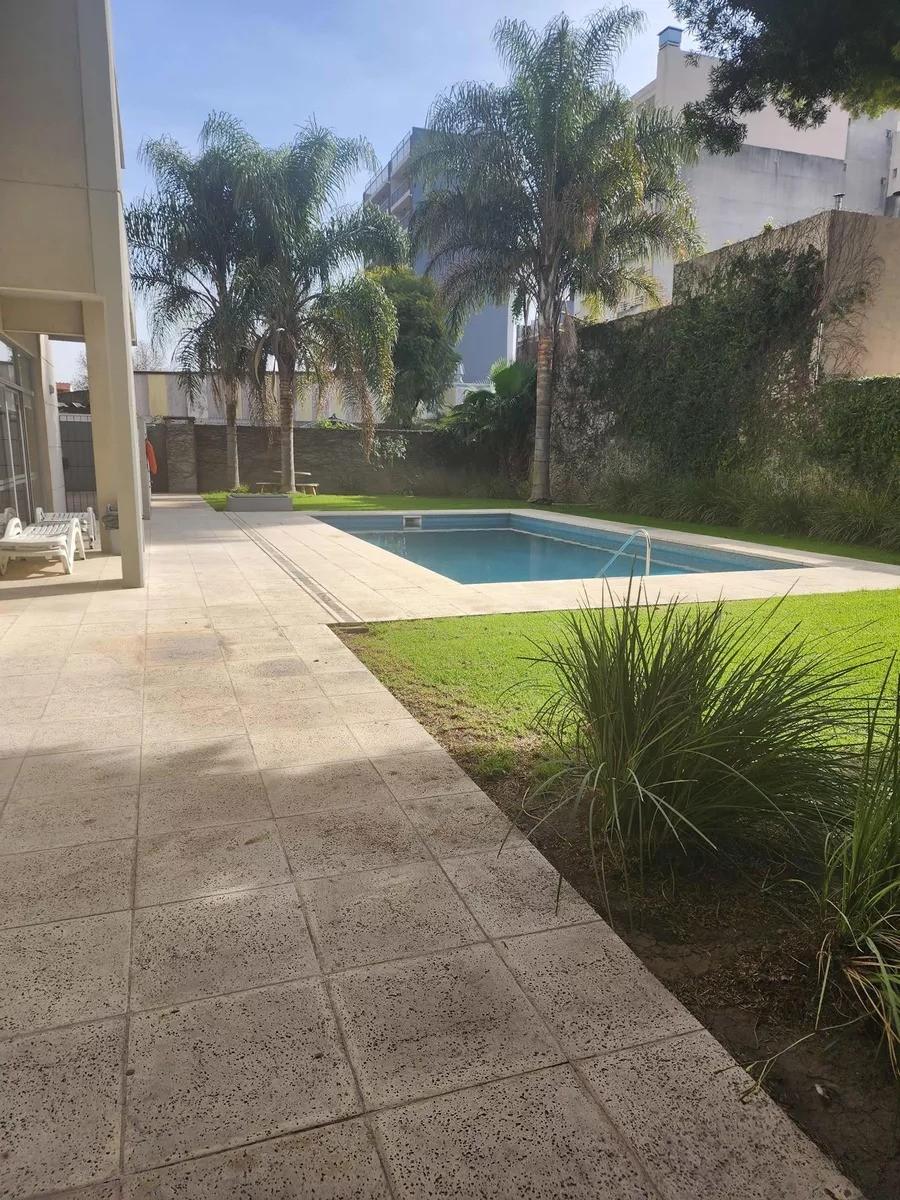 Departamento 2 ambientes de categoria con pileta y balcon Moron — foto 2