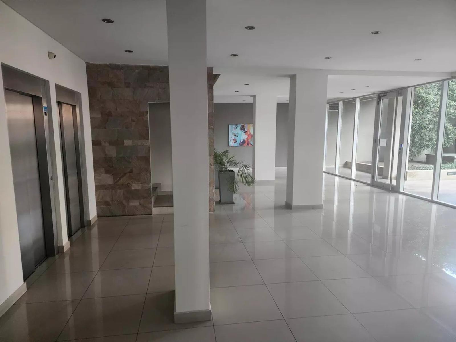 Departamento 2 ambientes de categoria con pileta y balcon Moron — foto 5