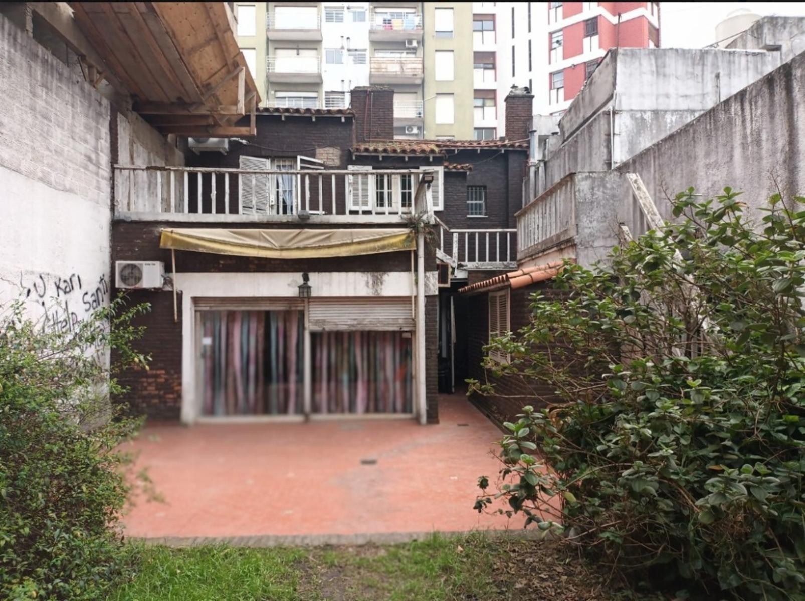 Alquiler 2 Locales y Casa comercial de 5 ambientes Ramos Mejia - 1