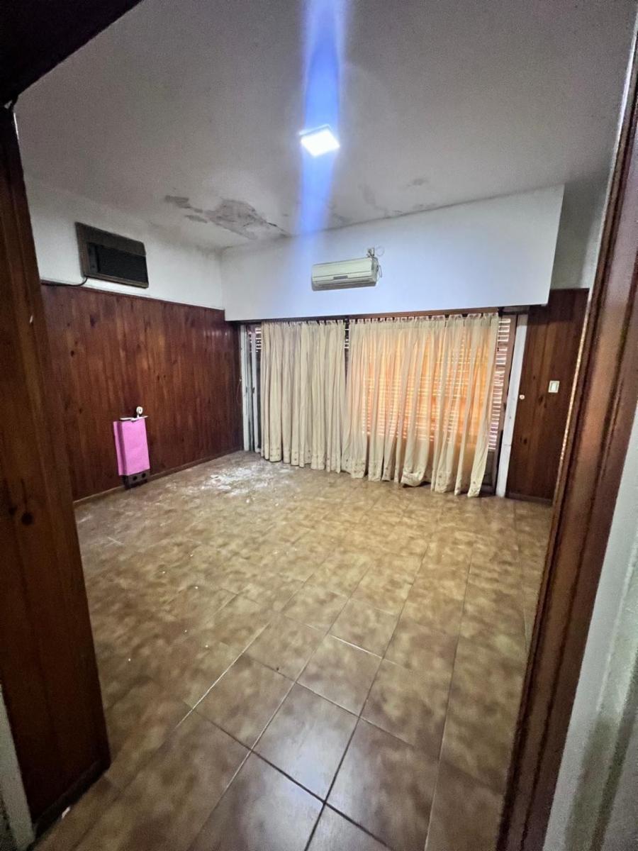 Alquiler 2 Locales y Casa comercial de 5 ambientes Ramos Mejia - 7