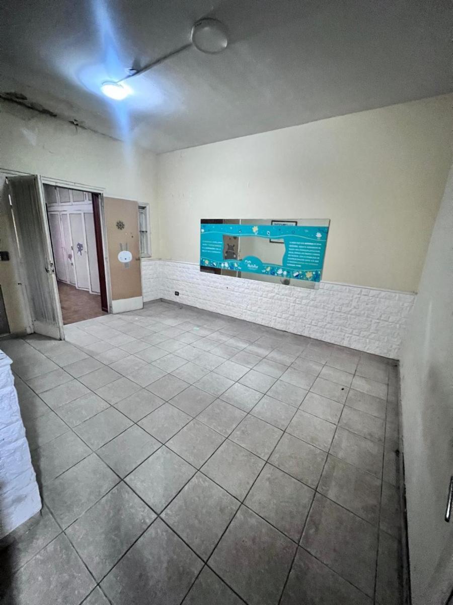 Alquiler 2 Locales y Casa comercial de 5 ambientes Ramos Mejia - 18