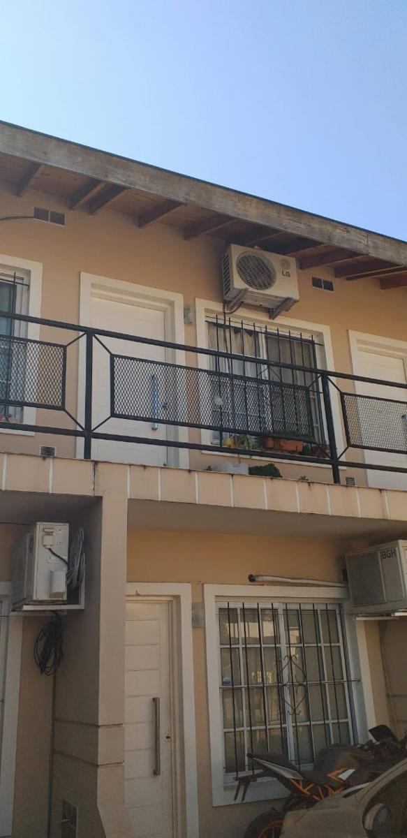 VENTA DUPLEX 3 AMBIENTES FRENTE CON PATIO Y TERRAZA — foto 12