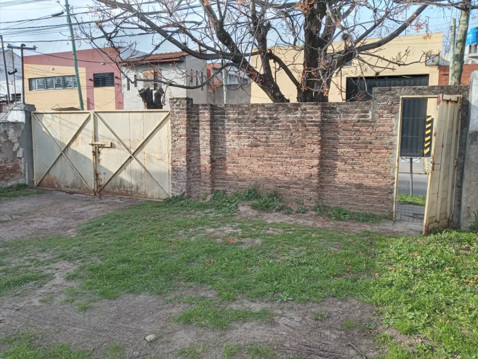 Lote terreno Caseros Venta — foto 2