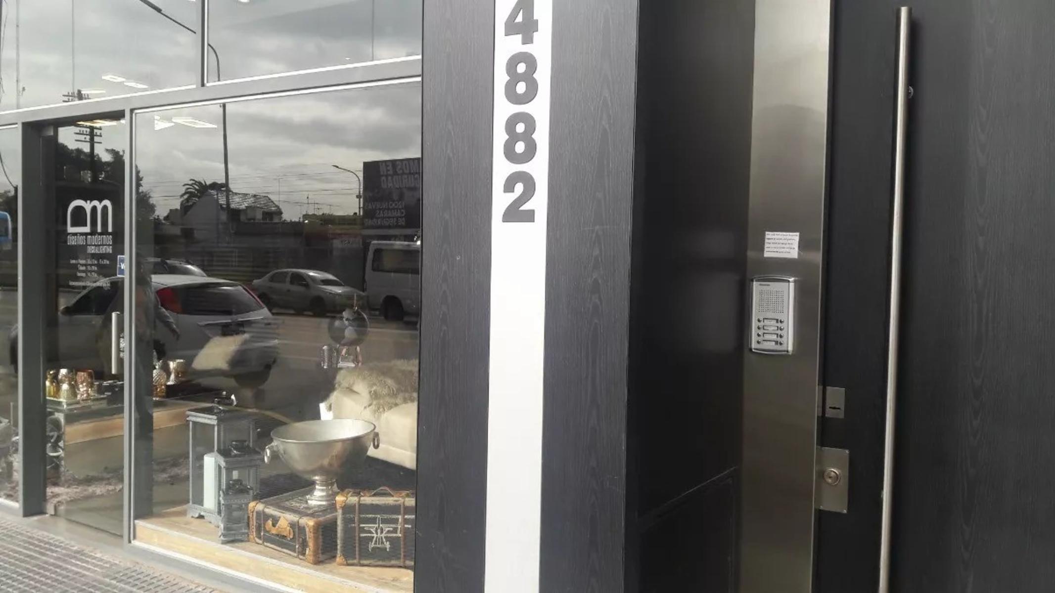 ALQUILER OFICINA COMERCIAL RAMOS MEJIA - 1