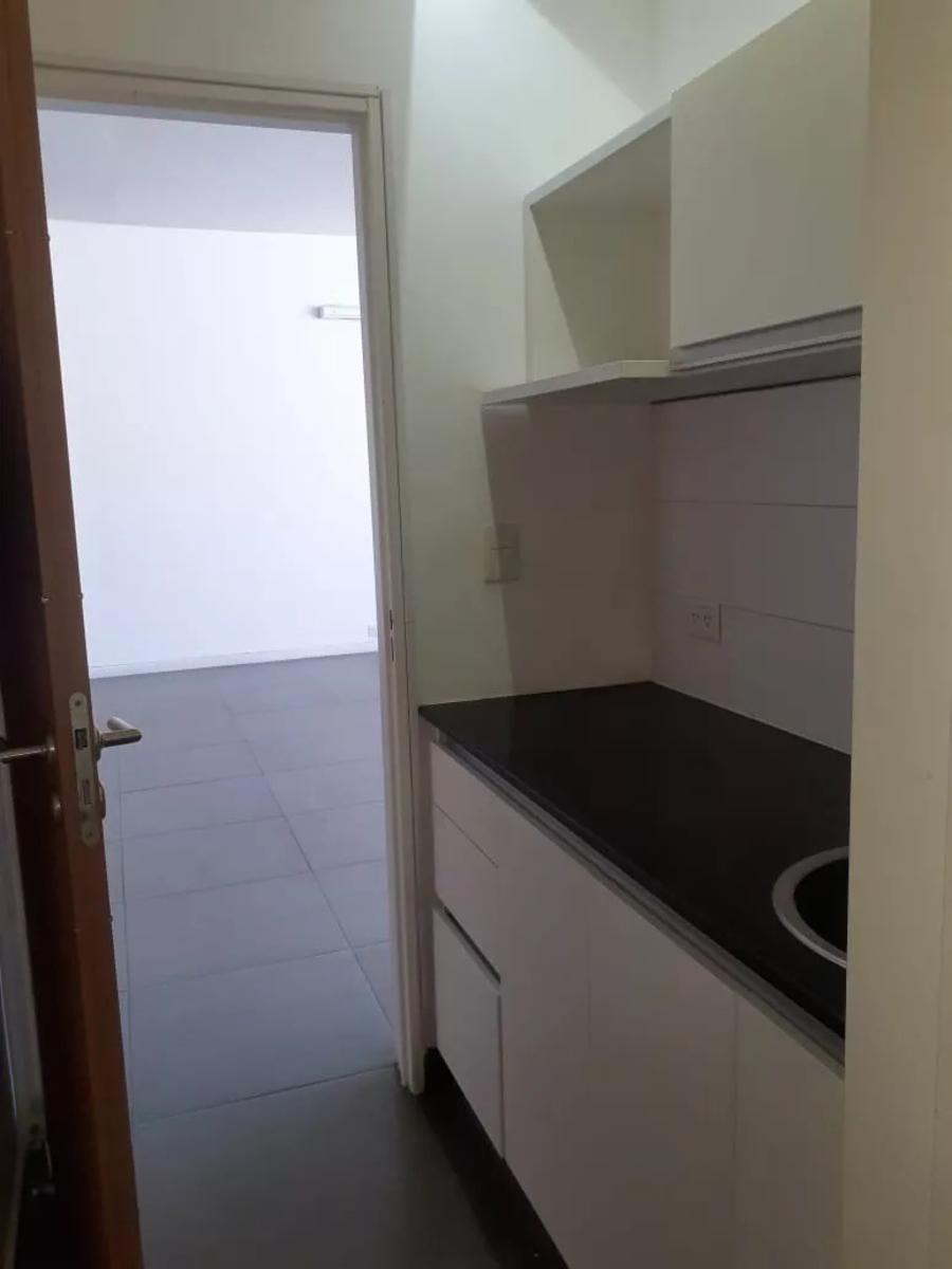 ALQUILER OFICINA COMERCIAL RAMOS MEJIA - 24