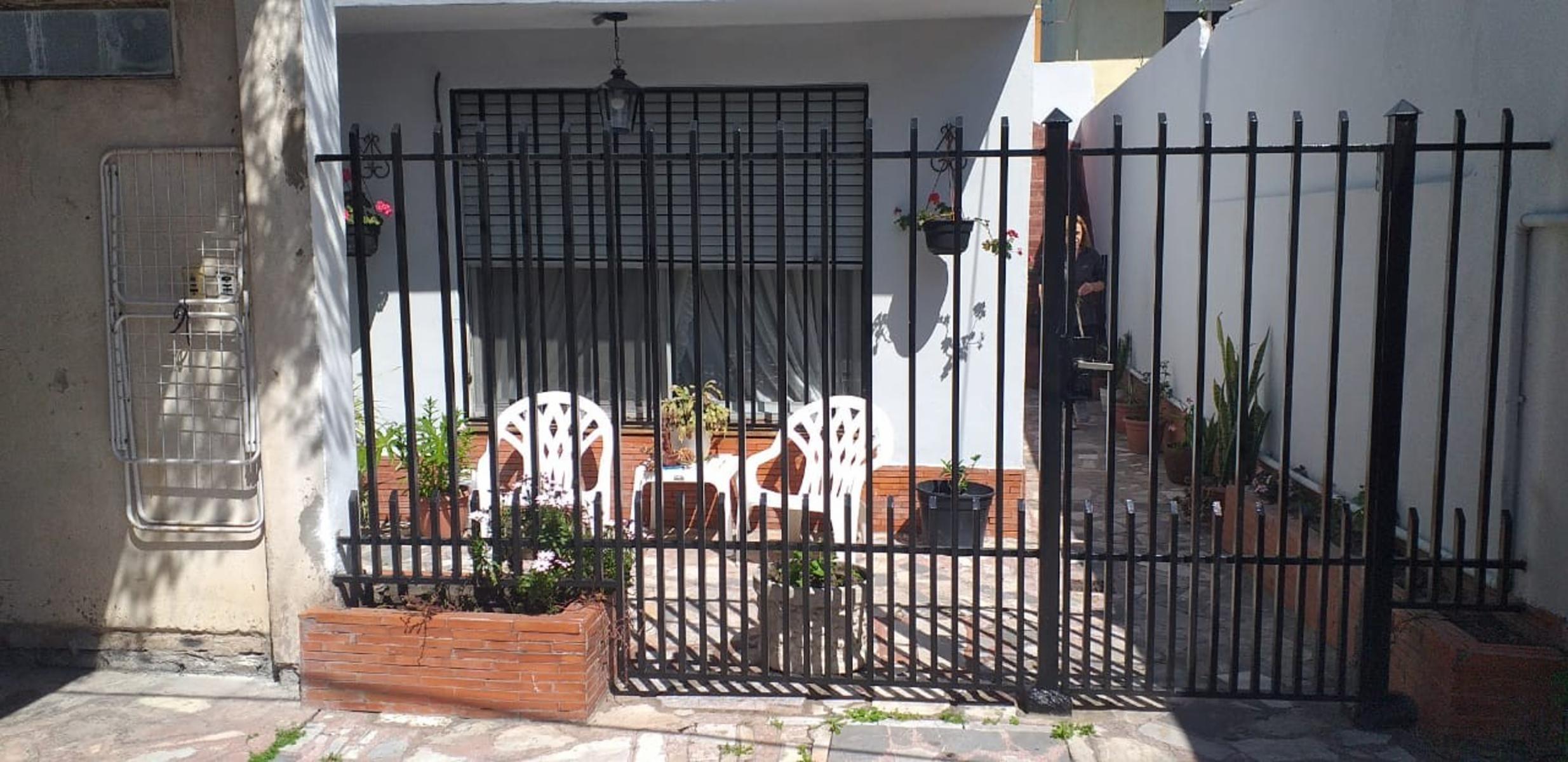 PH 3 AMBIENTES CON PATIO, TERRAZA Y COCHERA