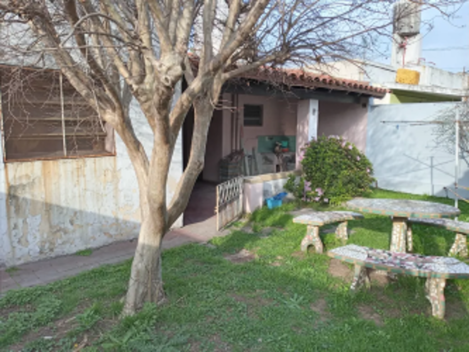 VENTA CASA 3 AMBIENTES A RECICLAR CON LOCAL, CASA AVITABLE 3 AMBIENTES Y GALPON — foto 6