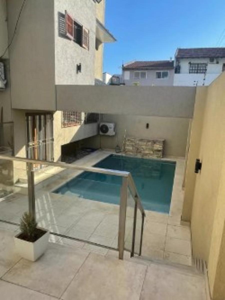 CASA 6 AMBIENTES CON PILETA CLIMATIZADA Y COCHERA RAMOS MEJIA — foto 6