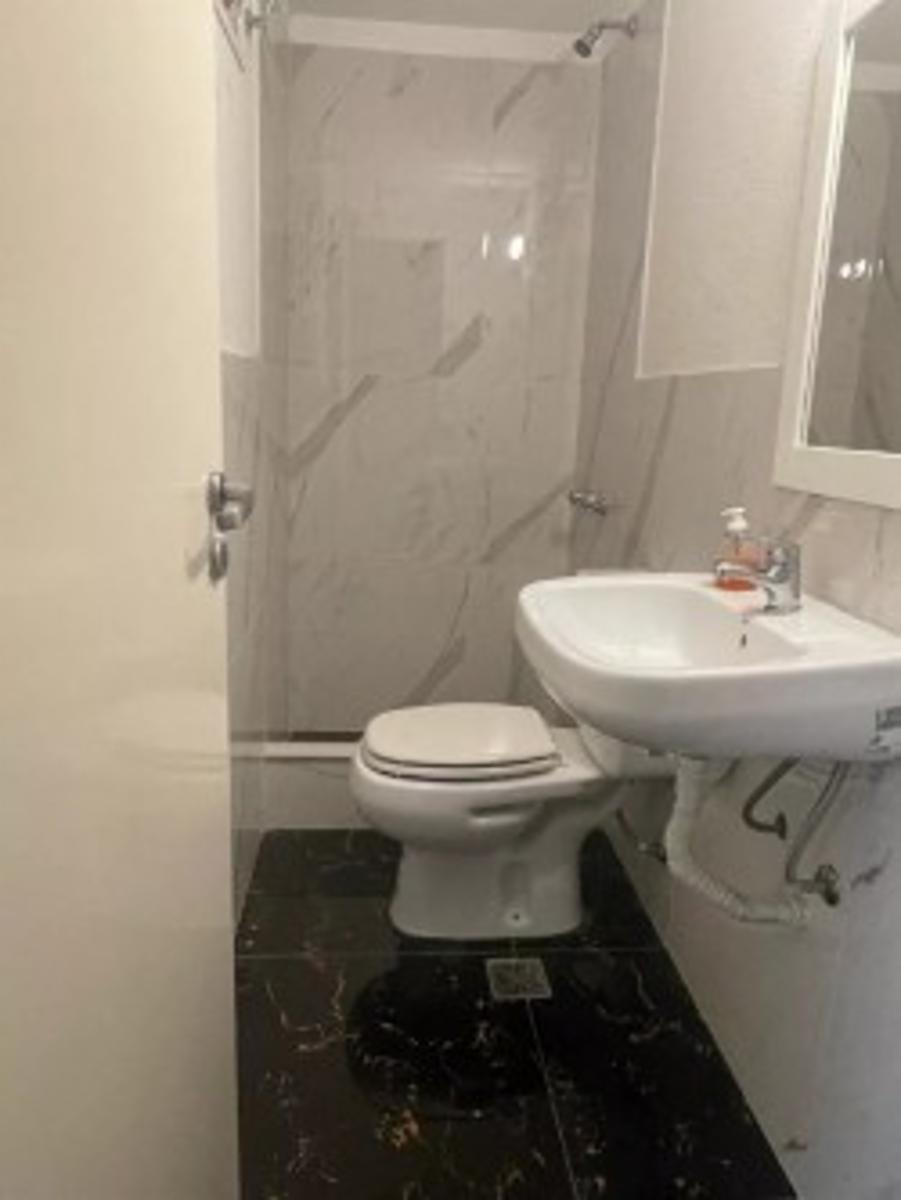CASA 6 AMBIENTES CON PILETA CLIMATIZADA Y COCHERA RAMOS MEJIA — foto 8