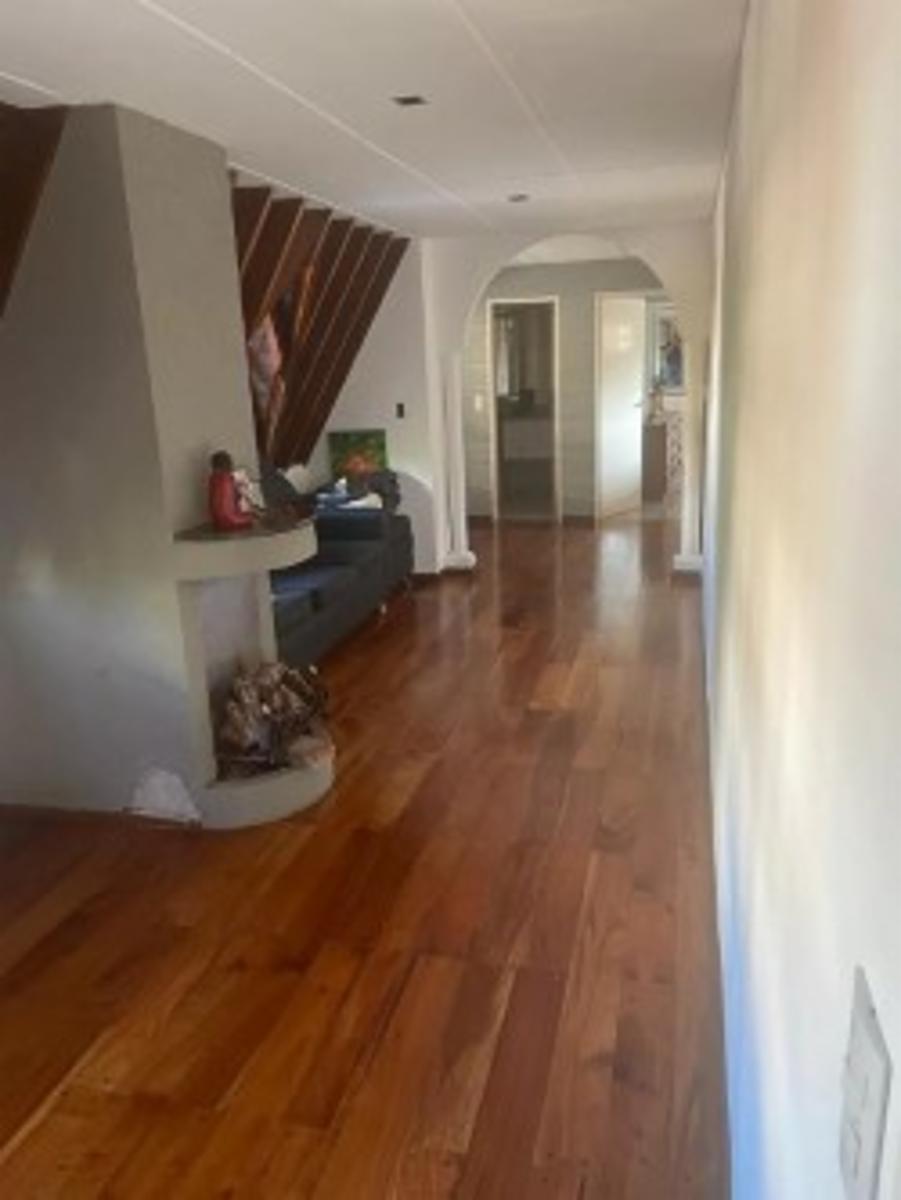 CASA 6 AMBIENTES CON PILETA CLIMATIZADA Y COCHERA RAMOS MEJIA — foto 9