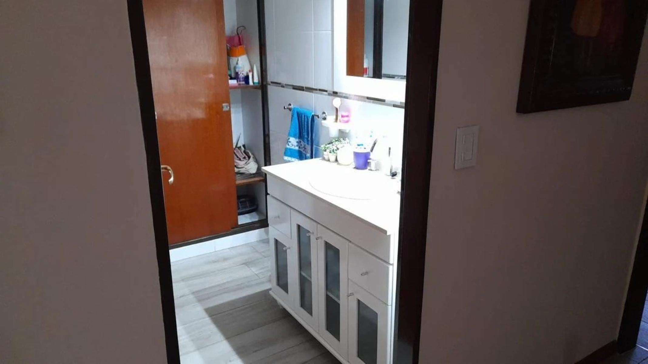 VENTA CASA 5 AMBIENTES CON PILETA PARQUE Y COCHERA — foto 12