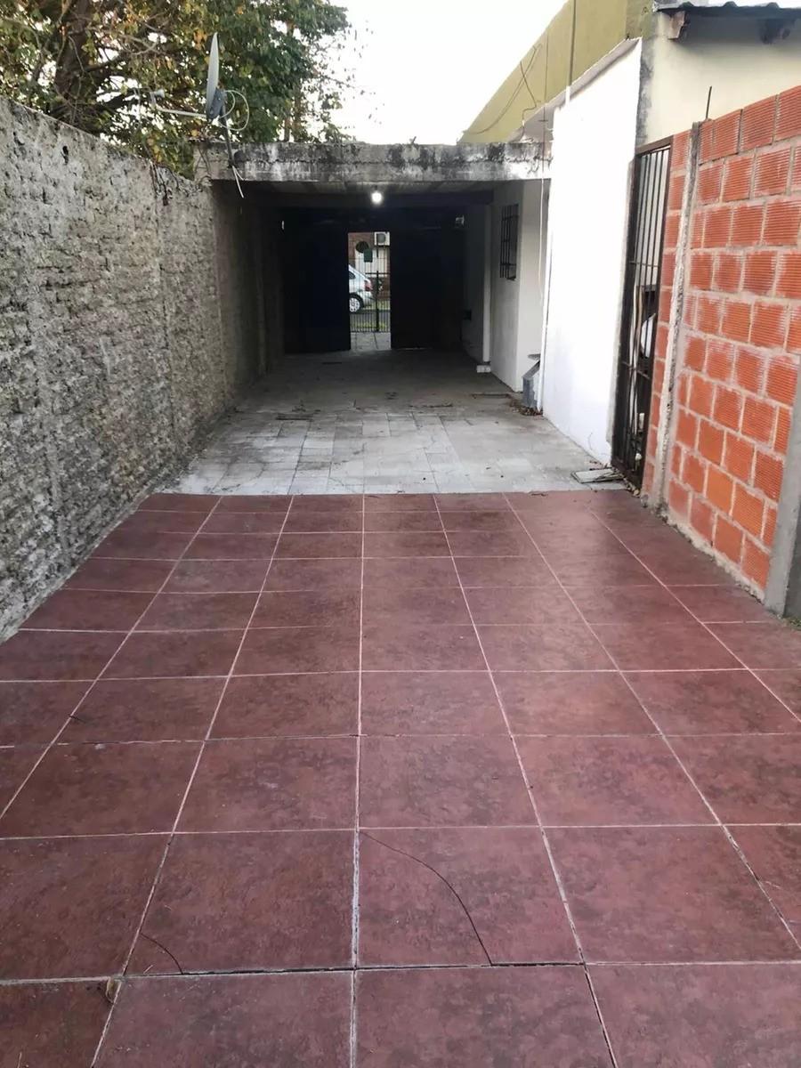 VENTA DOS CASAS IDEAL DOS FAMILIAS/CONSTRUCTOR - ITUZAINGO — foto 7
