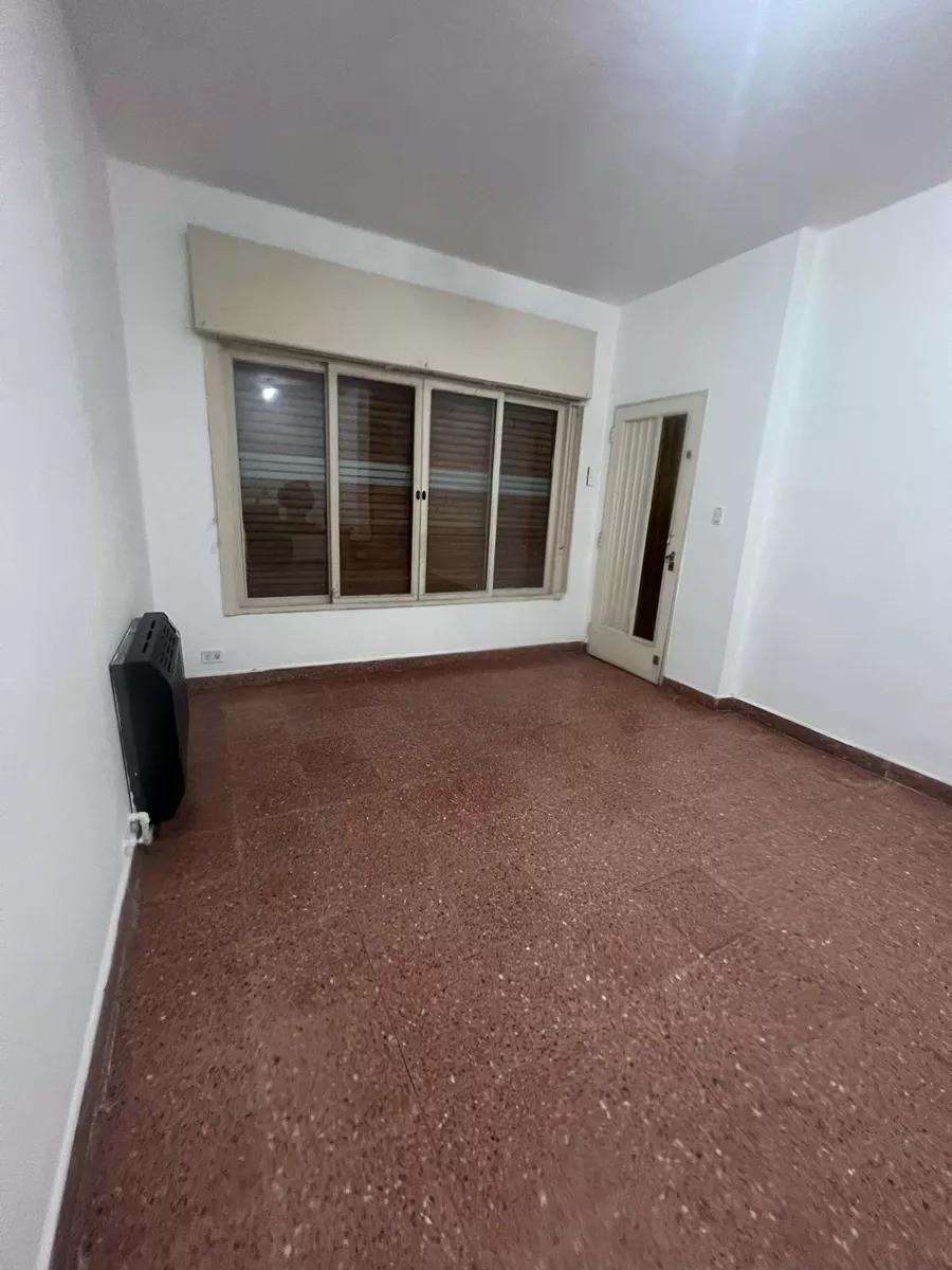 VENTA DOS CASAS IDEAL DOS FAMILIAS/CONSTRUCTOR - ITUZAINGO — foto 13