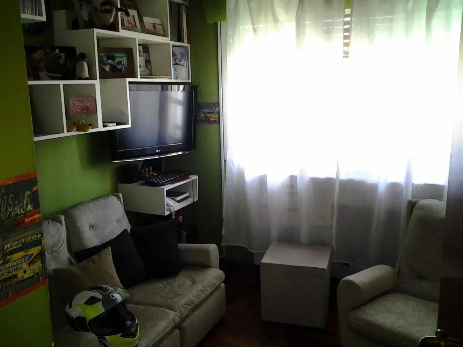 VENTA DUPLEX 3 AMBIENTES CON PATIO Y COCHERA LOMAS DEL MIRADOR - 7