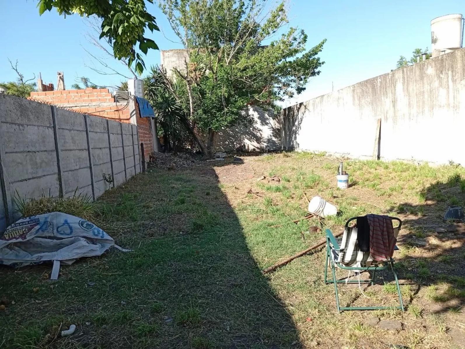 CASA A REFRACCIONAR / LOTE DE TERRENO - ITUZAINGO NORTE — foto 5