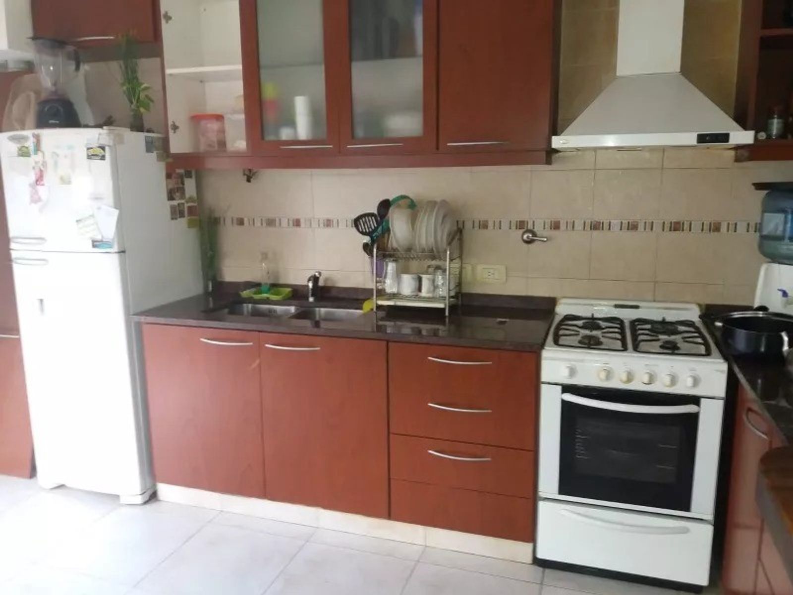 VENTA CHALET 4 AMBIENTES QUINCHO, PILETA Y COCHERA EL PALOMAR — foto 9