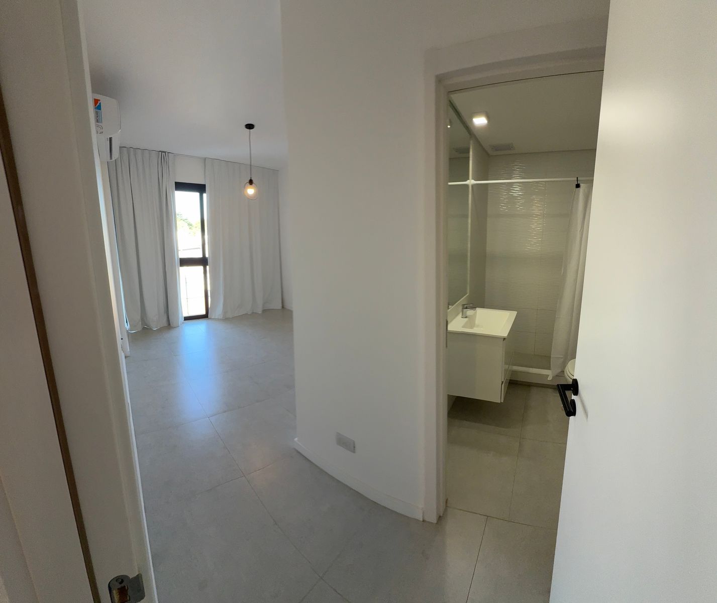 ALQUILER DEPARTAMENTO 2 AMBIENTES COCHERA VILANOVA HAEDO - 21