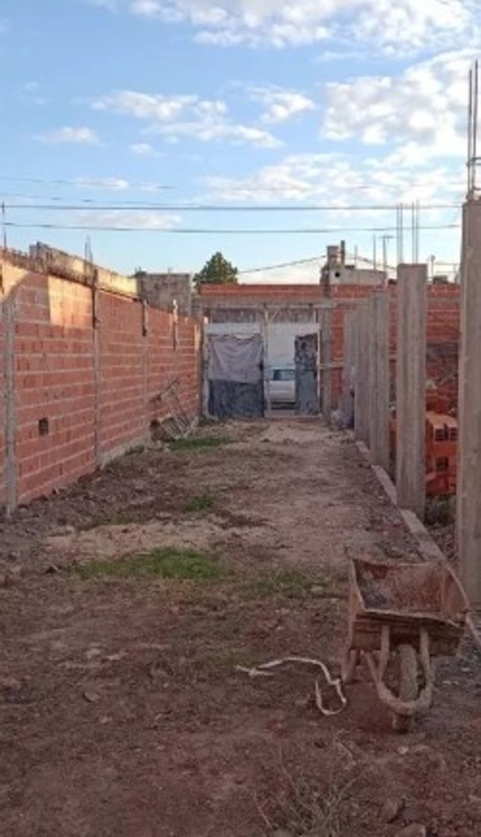 VENTA LOTE, GALPON A TERMINAR — foto 7