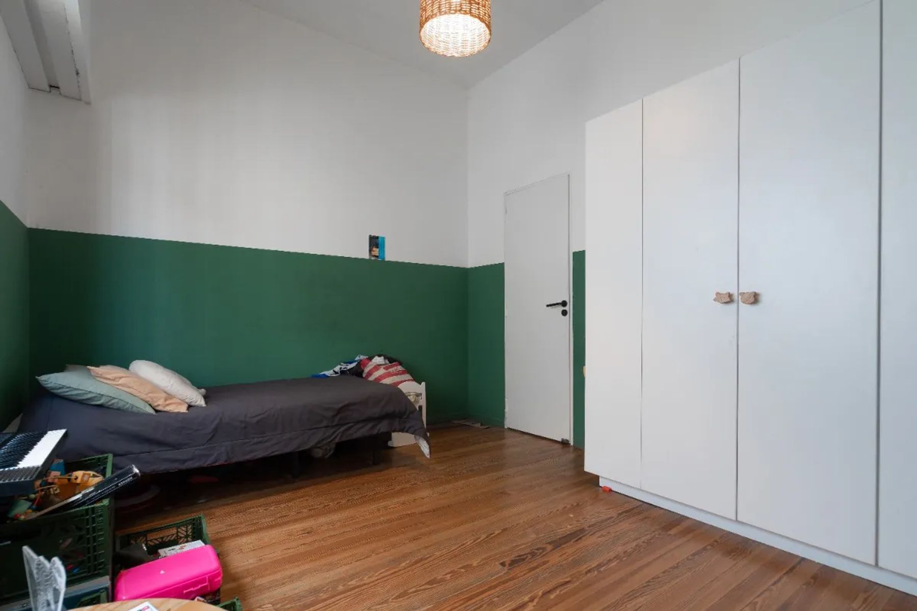 VENTA CASA 5 AMBIENTE CON JARDIN Y COCHERA MORON — foto 13