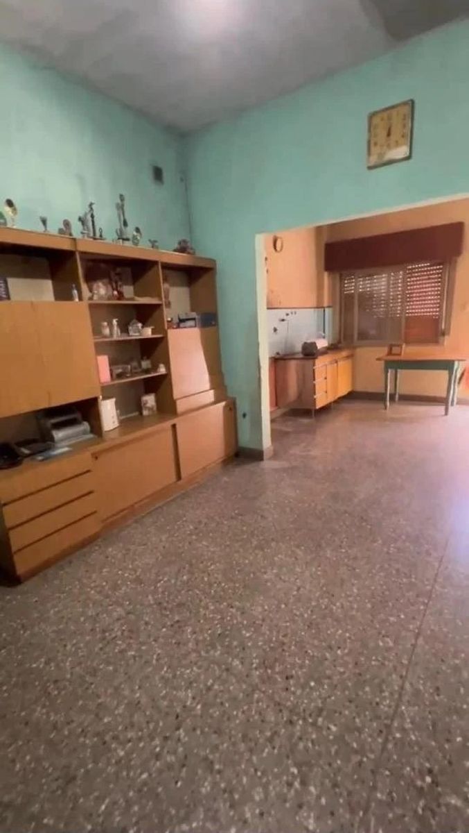 VENTA CASA MULTIFAMILIAR 6 AMBIENTES