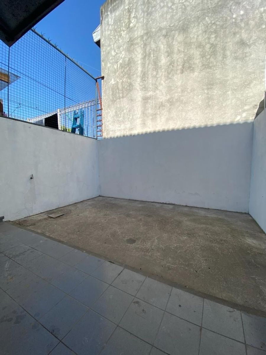 Venta Tablada Duplex al frente 3 ambientes con cochera y patio — foto 12