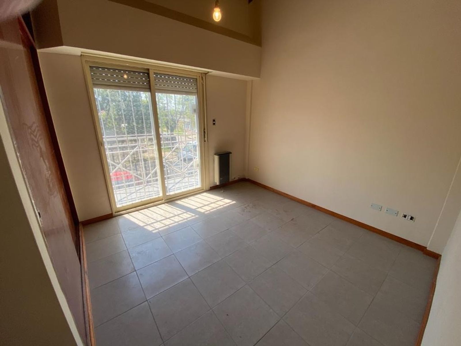 Venta Tablada Duplex al frente 3 ambientes con cochera y patio — foto 13