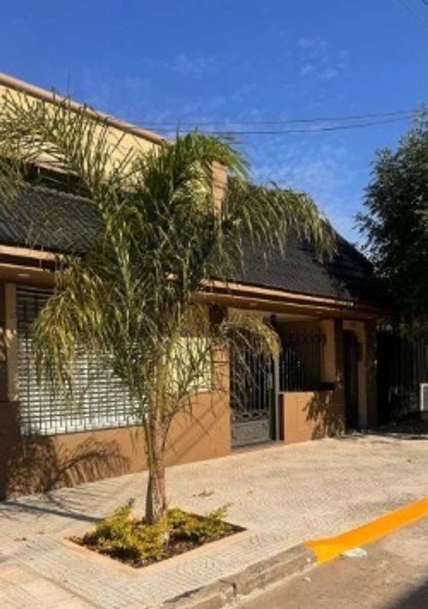 VENTA CASA 4 AMBIENTES CON DOS DEPTOSTABLADA — foto 4