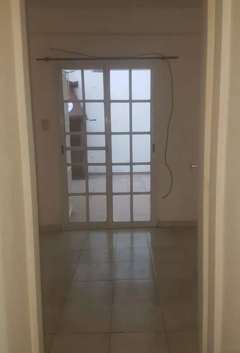VENTA DEPARTAMENTO 2 AMBIENTES PLANTA BAJA CON PATIOCIUDADELA — foto 5