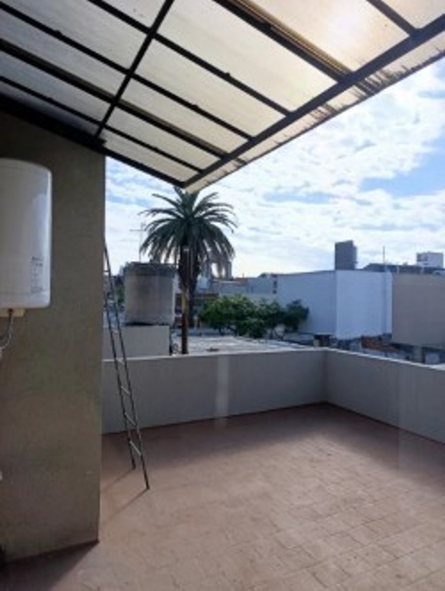VENTA DEPARTAMENTO 4 AMBIENTES CON PATIO Y TERRAZA — foto 11