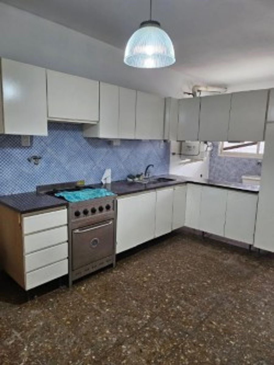 VENTA - CASA 4 AMBIENTES CON PILETA,JARDIN Y COCHERA ITUZAINGO — foto 14