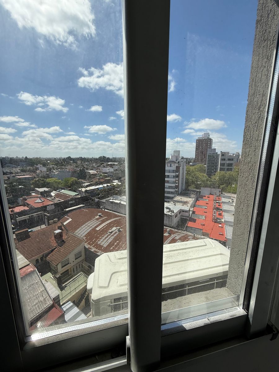 DEPARTAMENTO A ESTRENAR DE DOS AMBIENTES DE CATEGORIA Y CON COCHERA — foto 7