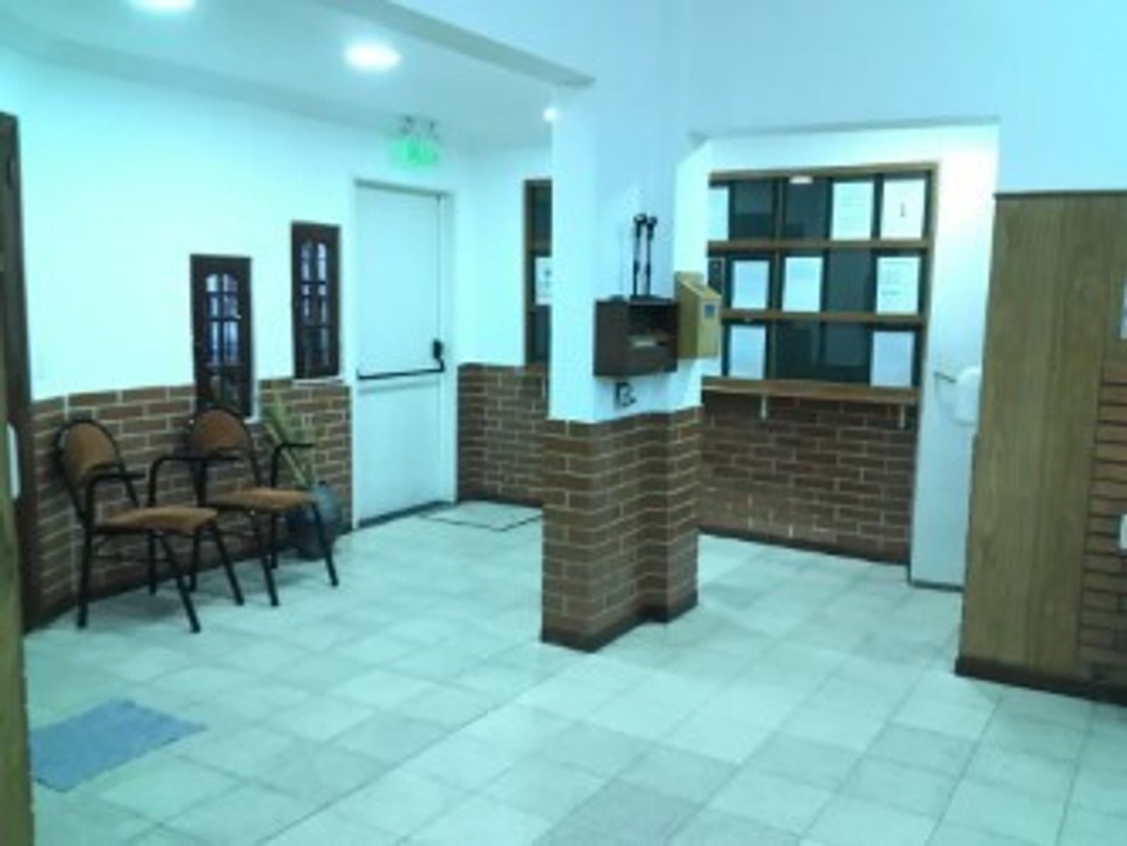 VENTA - CASA COMERCIAL TIPO SALON ISIDRO CASANOVA — foto 10