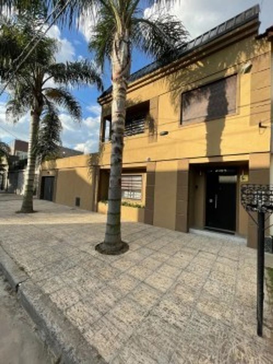 VENTA - CASA 4 AMBIENTES CON COCHERA RAMOS MEJIA — foto 4