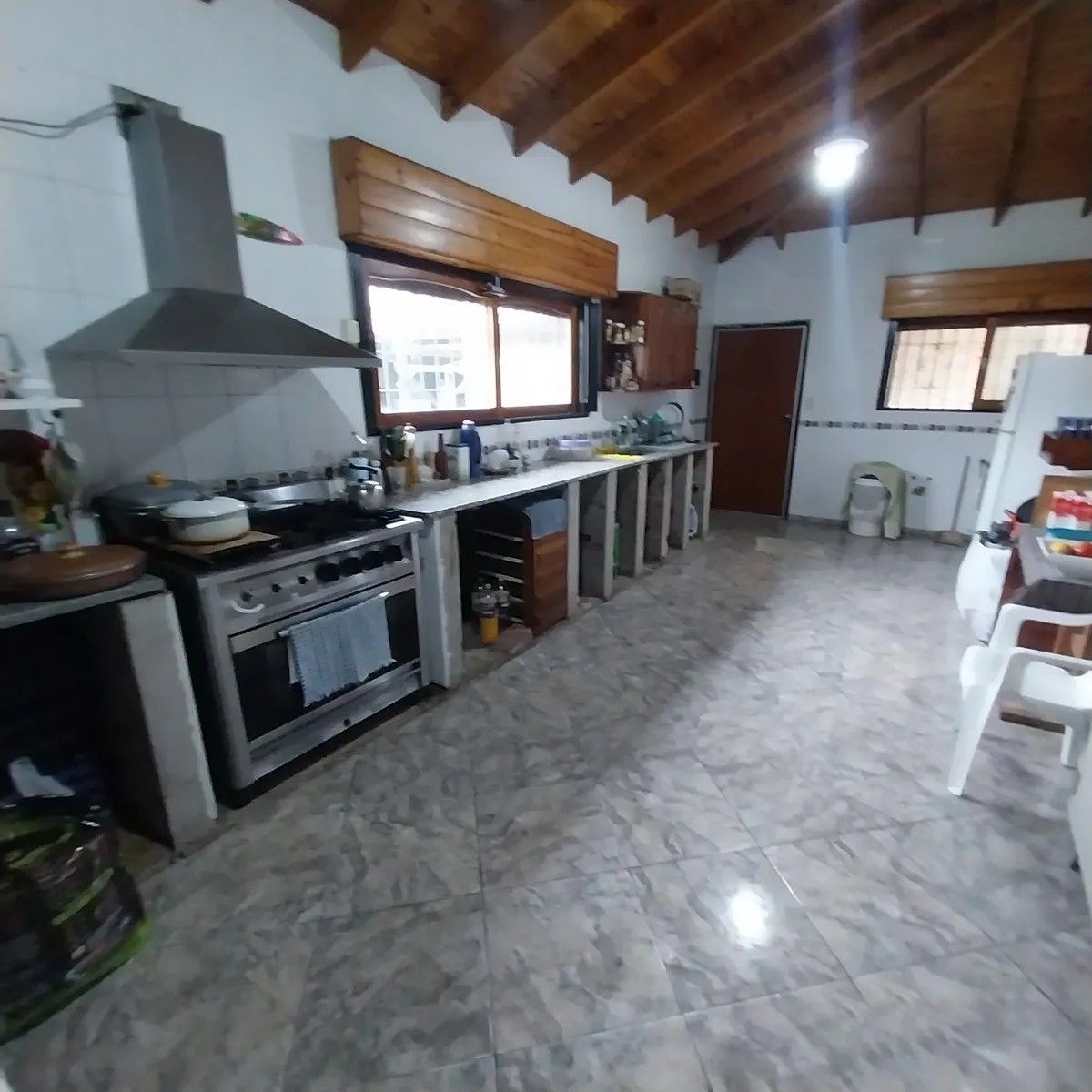 VENTA - CASA 5 AMBIENTES MORENO — foto 4