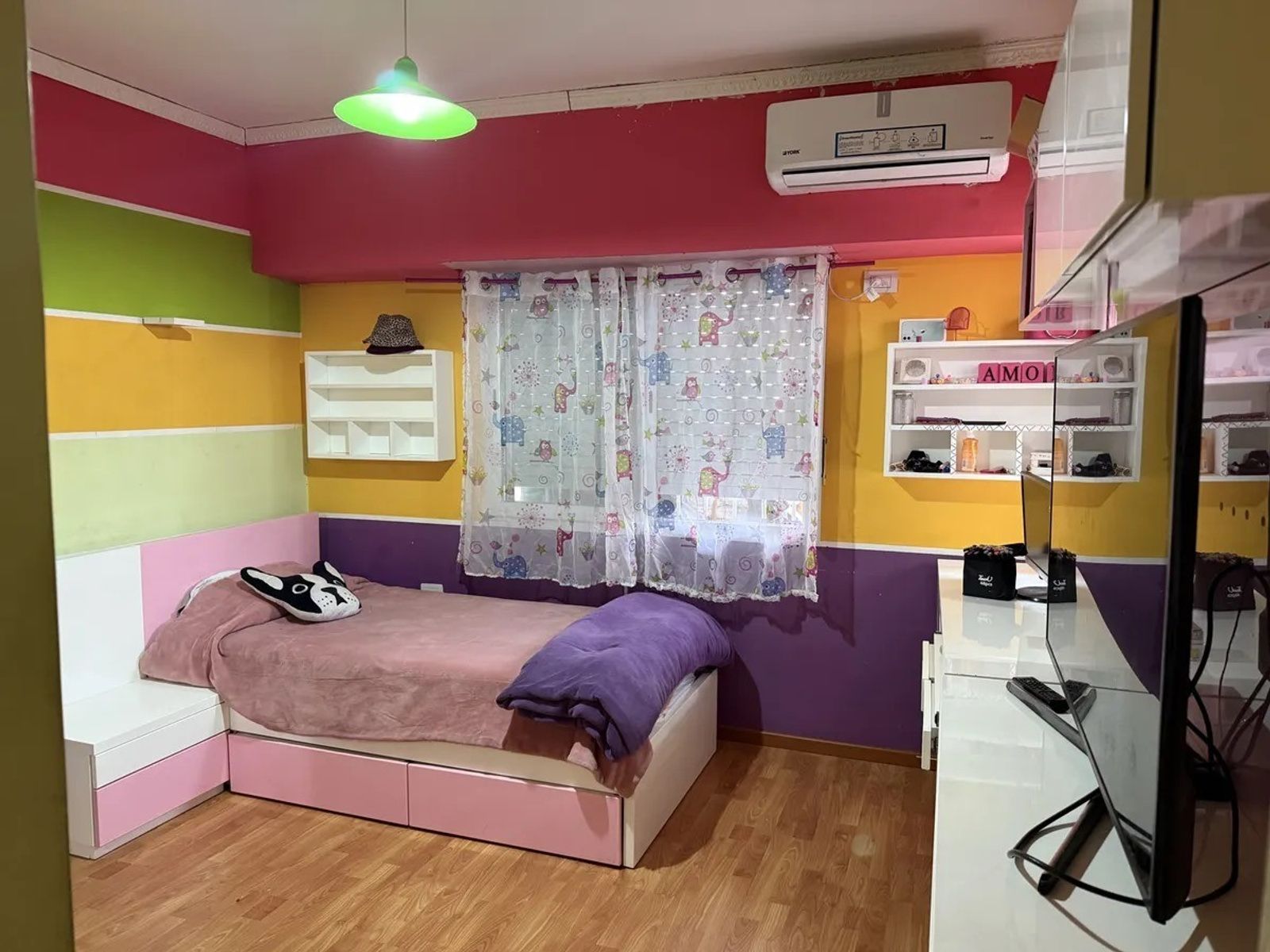 VENTA - CASA 5 AMBIENTES CON TERRAZA Y TRES COCHERAS VILLA SARMIENTO — foto 3