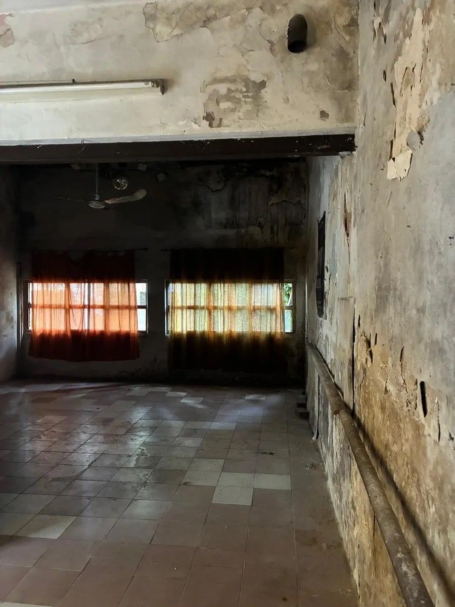 VENTA CASA ANTIGUA A REMODELAR TERRENO LOTE RAMOS MEJIA — foto 2