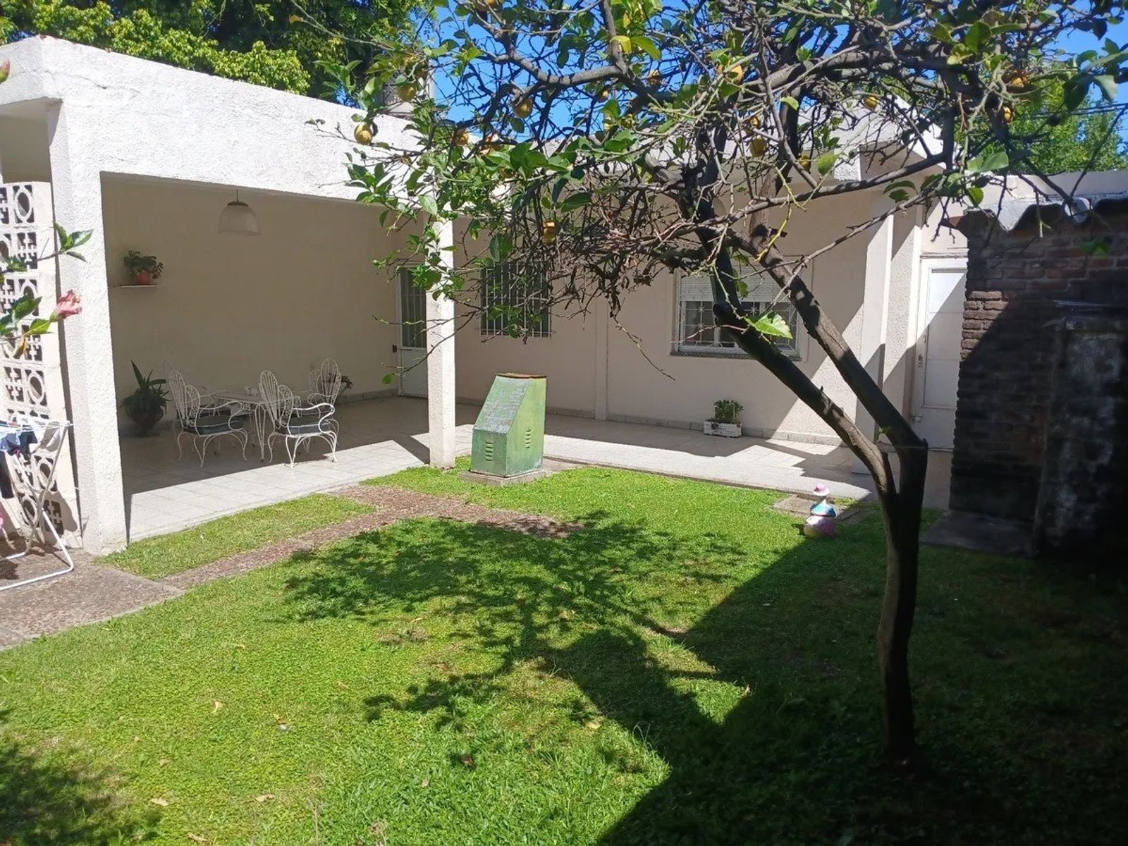 VENTA - CASA 3 AMBIENTES CON DOS COCHERAS MORON — foto 15
