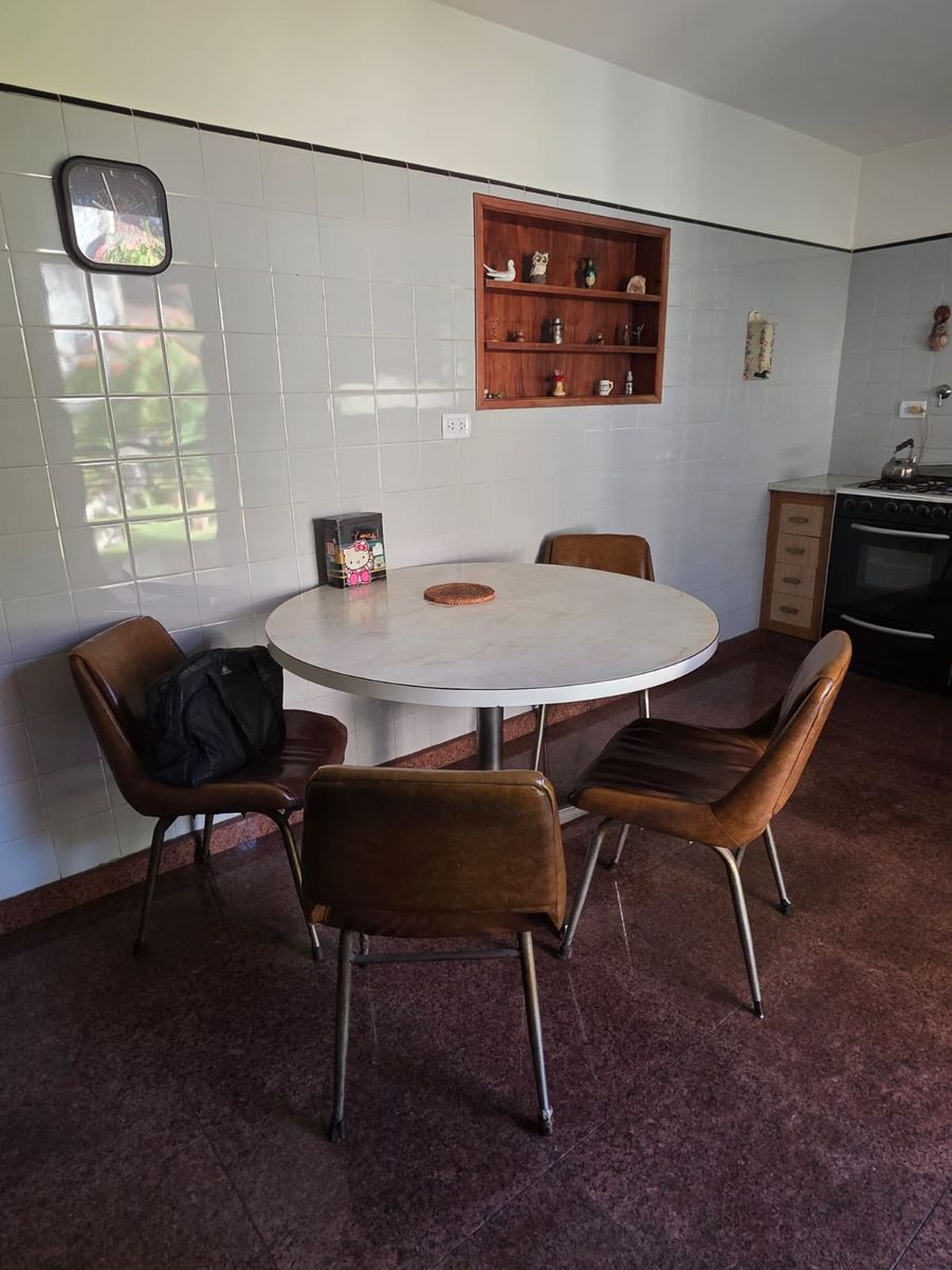 Venta - Casa 3 Ambientes con Jardin y Terraza Morón