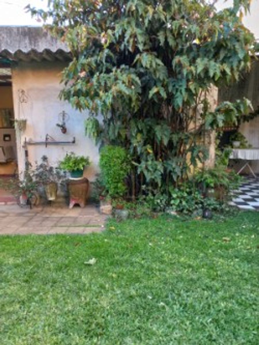 Venta - Casa 3 Ambientes con Jardin y Terraza Morón — foto 3