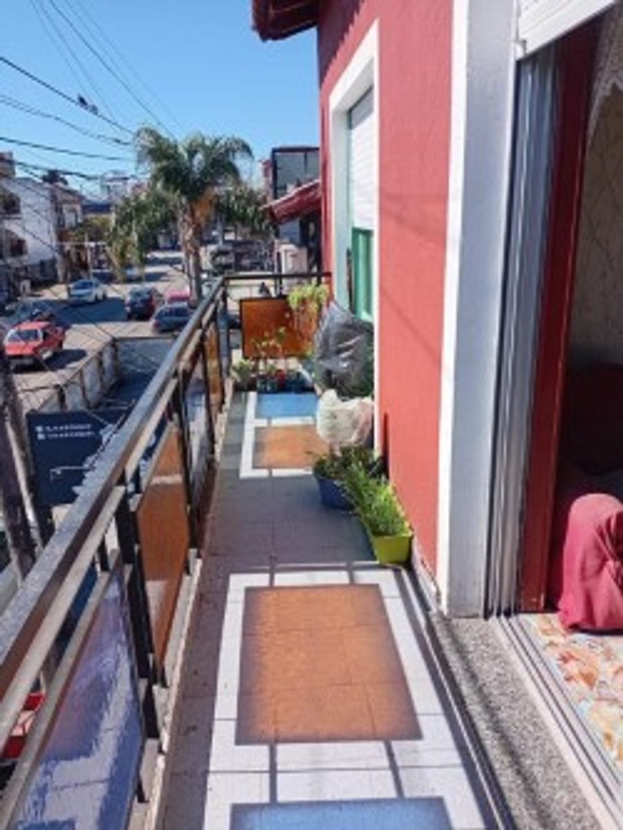 VENTA - DEPARTAMENTO 3 AMBIENTES AL FRENTE CON BALCON VILLA LUZURIAGA — foto 3