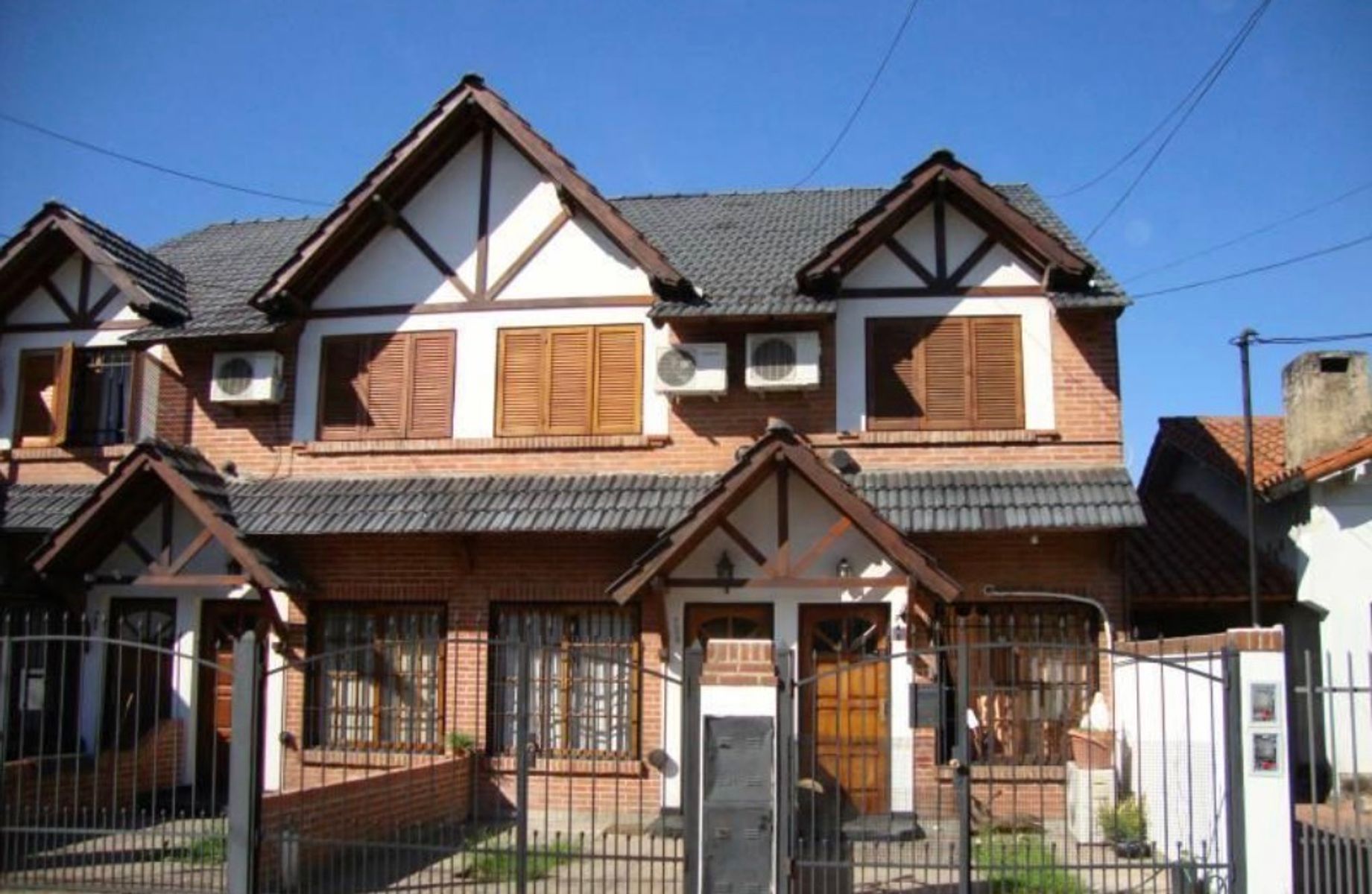 Venta triplex 4 ambientes Ramos Mejía