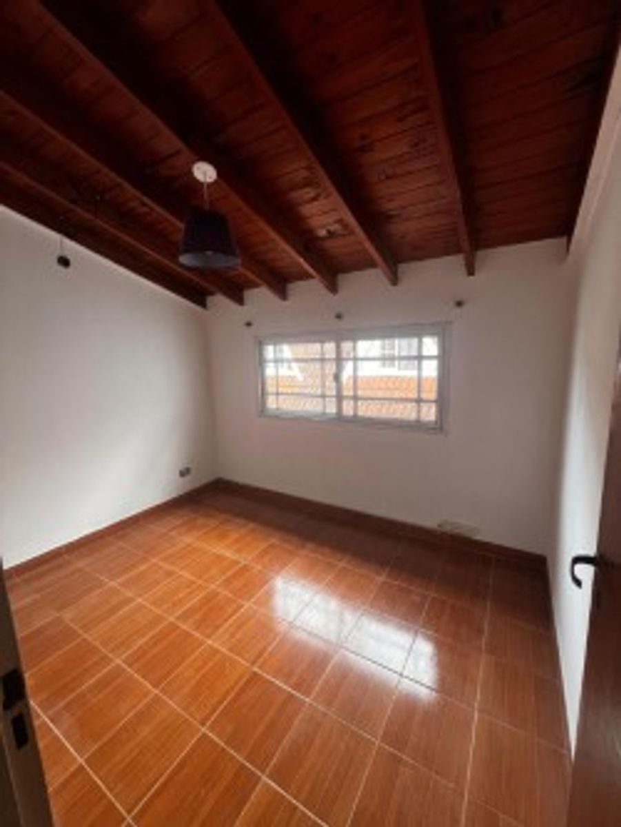 VENTA - DUPLEX 3 AMBIENTES MORON — foto 13