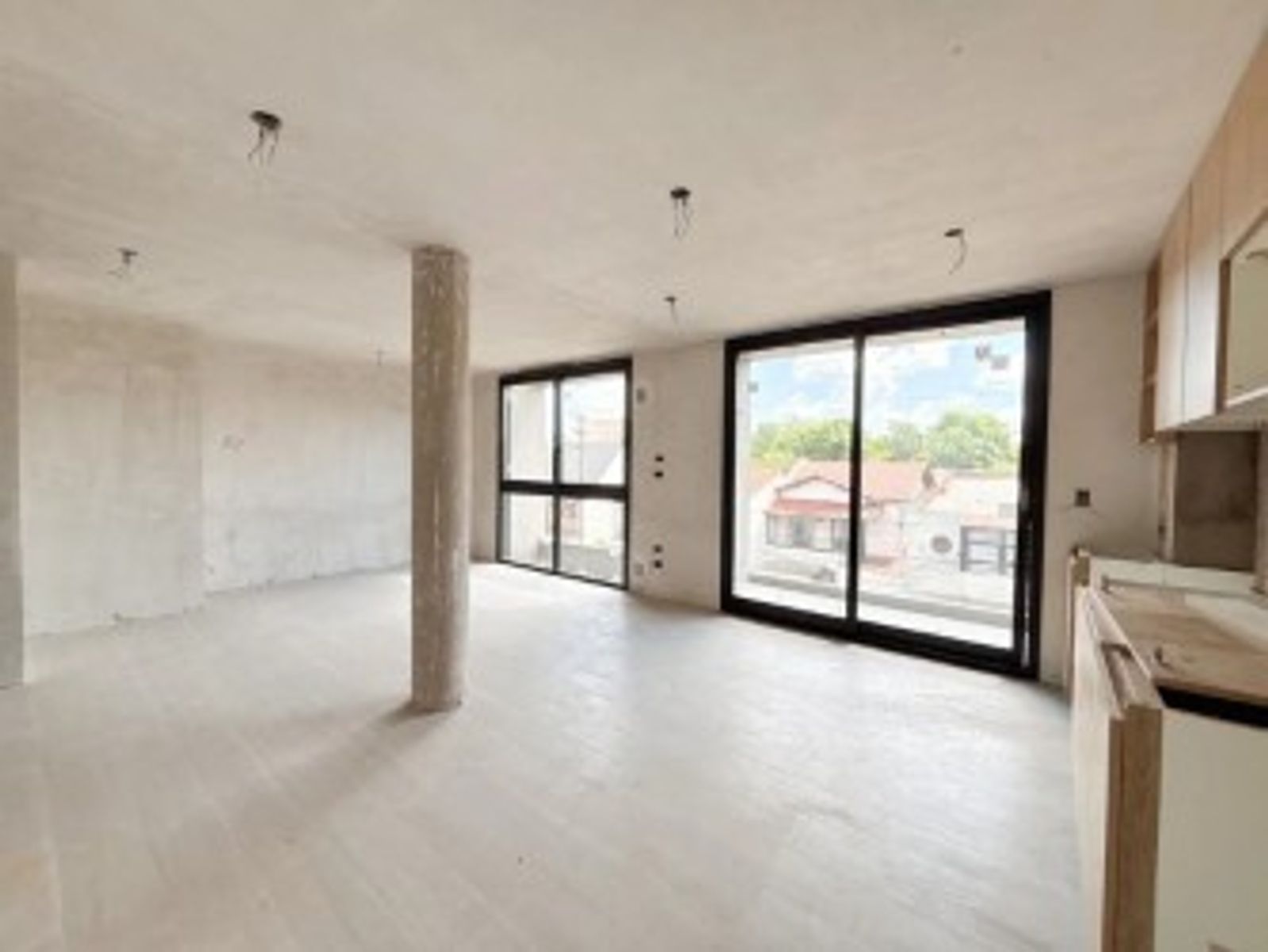 VENTA - DEPARTAMENTO 4 AMBIENTES CON BALCON Y DOS COCHERAS EL PALOMAR — foto 6