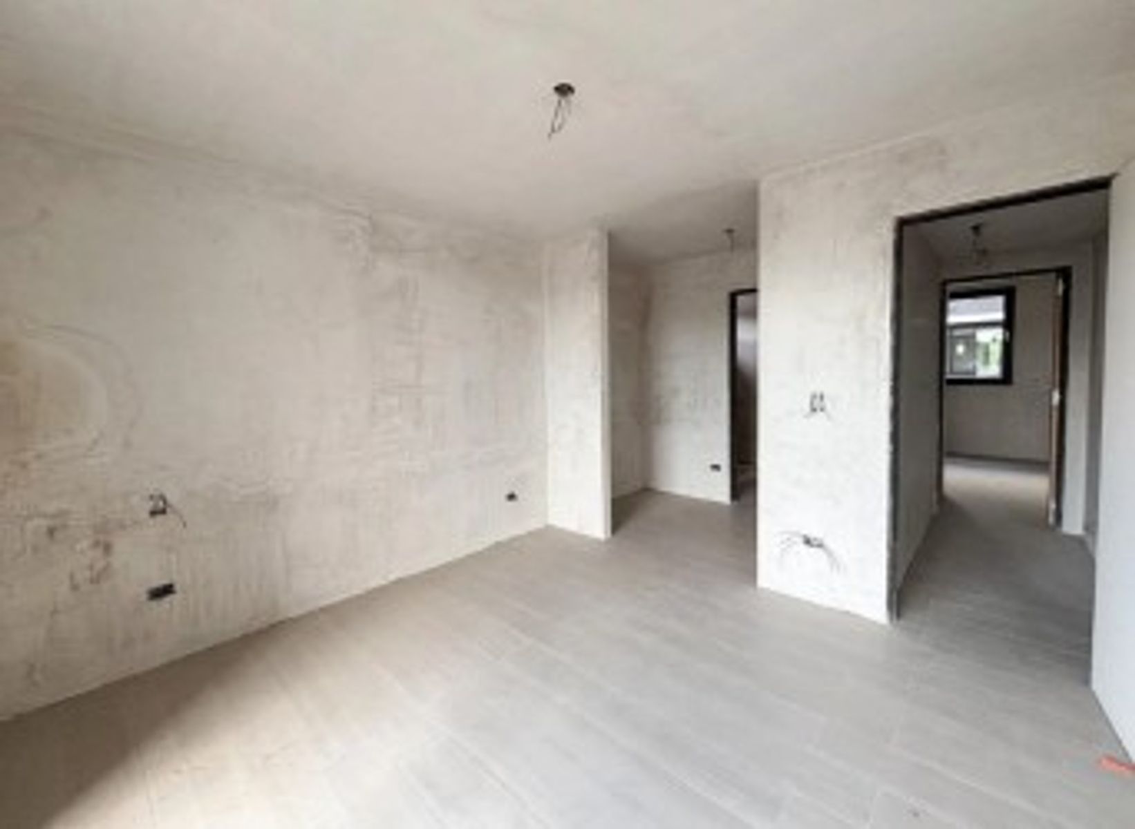 VENTA - DEPARTAMENTO 4 AMBIENTES CON BALCON Y DOS COCHERAS EL PALOMAR — foto 7