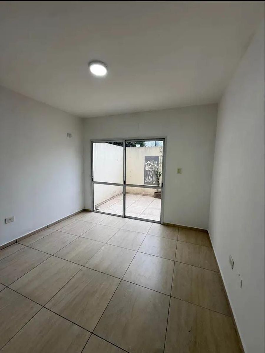 VENTA - DEPARTAMENTO MONOAMBIENTE CON PATIO MORON - 16
