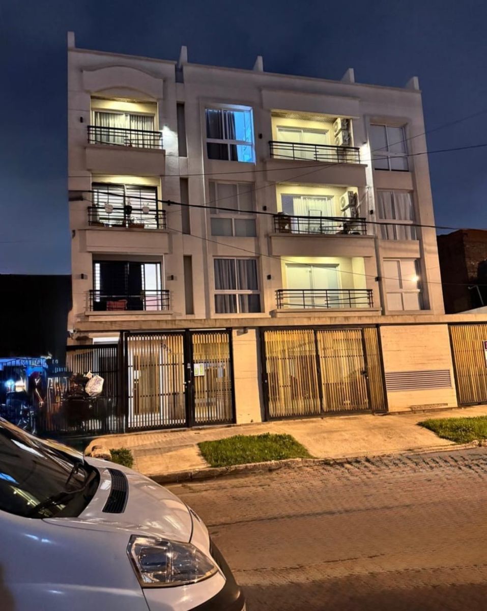 VENTA - DEPARTAMENTO 2 AMBIENTES SAN JUSTO - 1