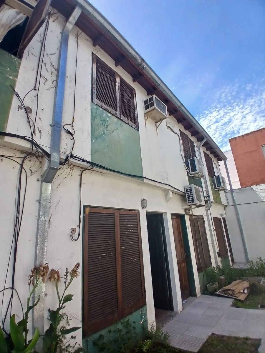 VENTA DUPLEX 2 AMBIENTES RAMOS MEJIA - 1